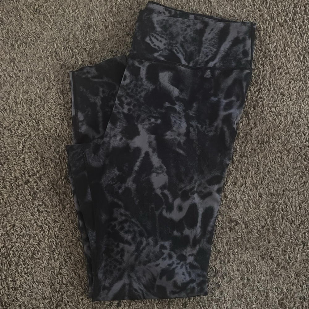Nike One Women's High-Waisted 7/8 Printed Leggings size 1X - Picture 6 of 7